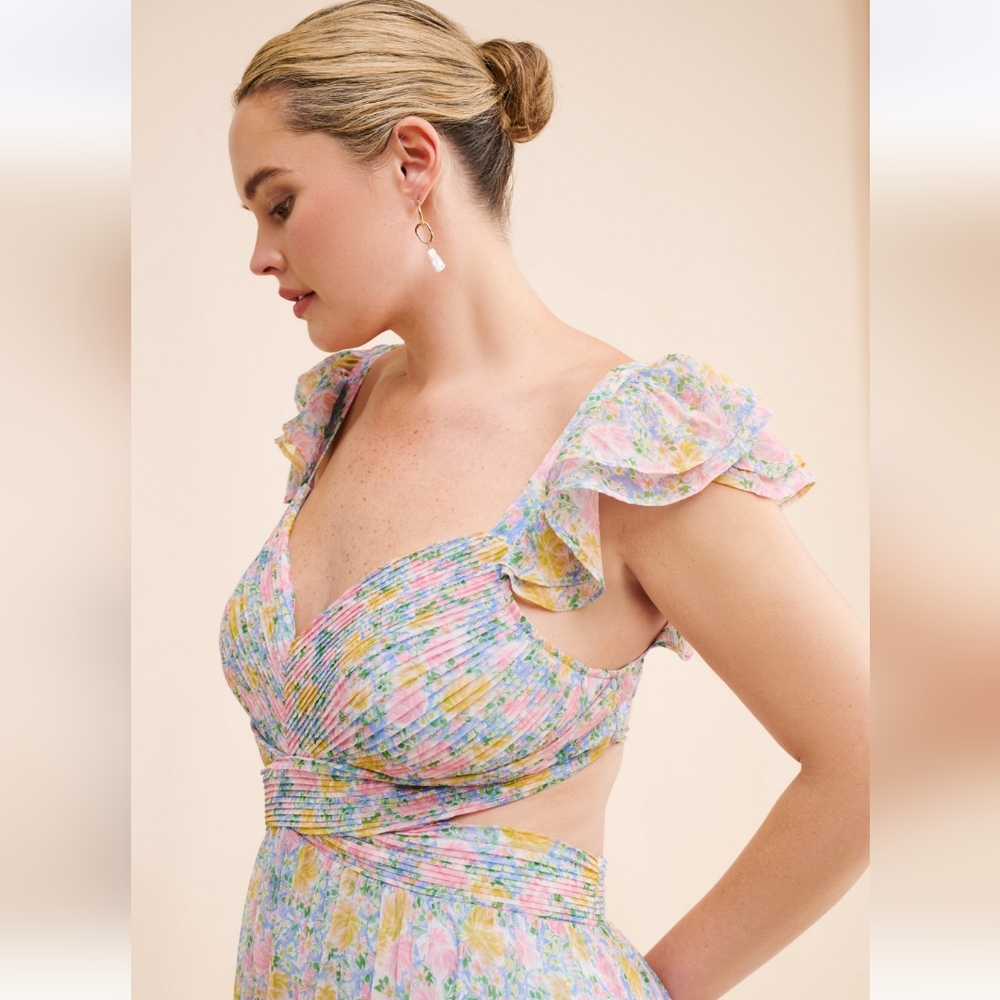 Astr Primrose Floral Strappy Back Maxi Dress - Picture 7 of 16